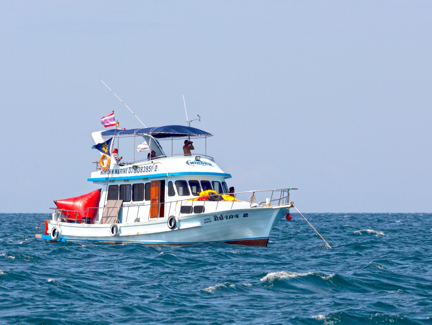 普吉岛国王杯赛舟会