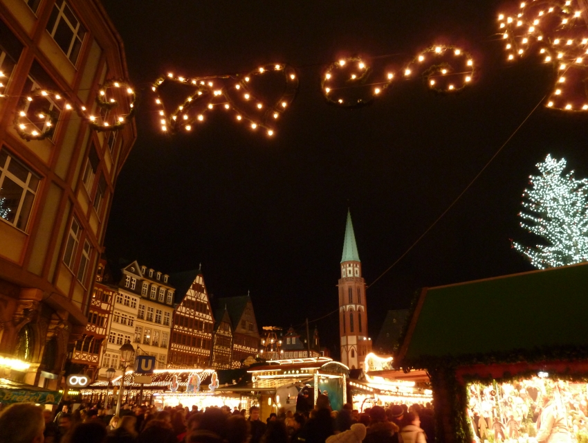 ตลาดคริสต์มาสแฟรงก์เฟิร์ต