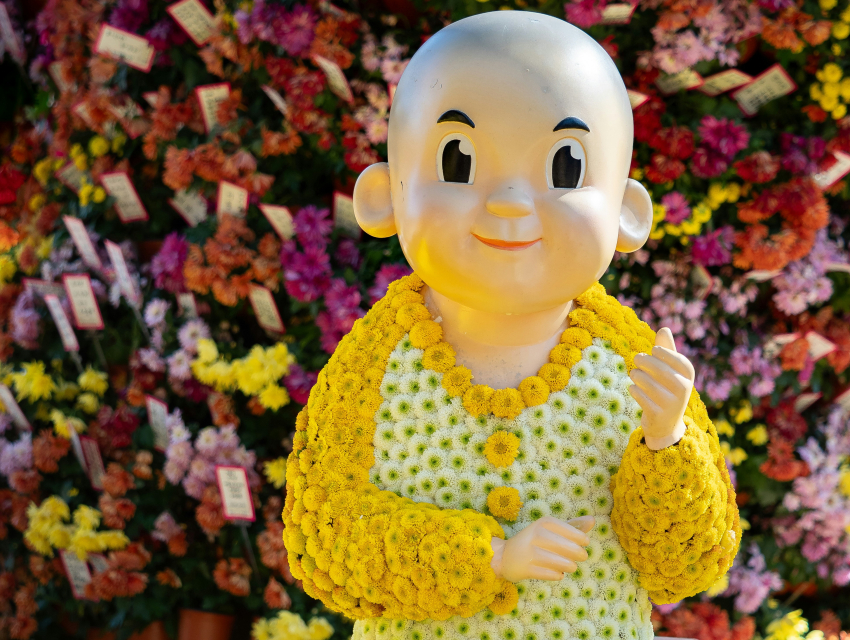 グエンフエフラワーストリートフェスティバル